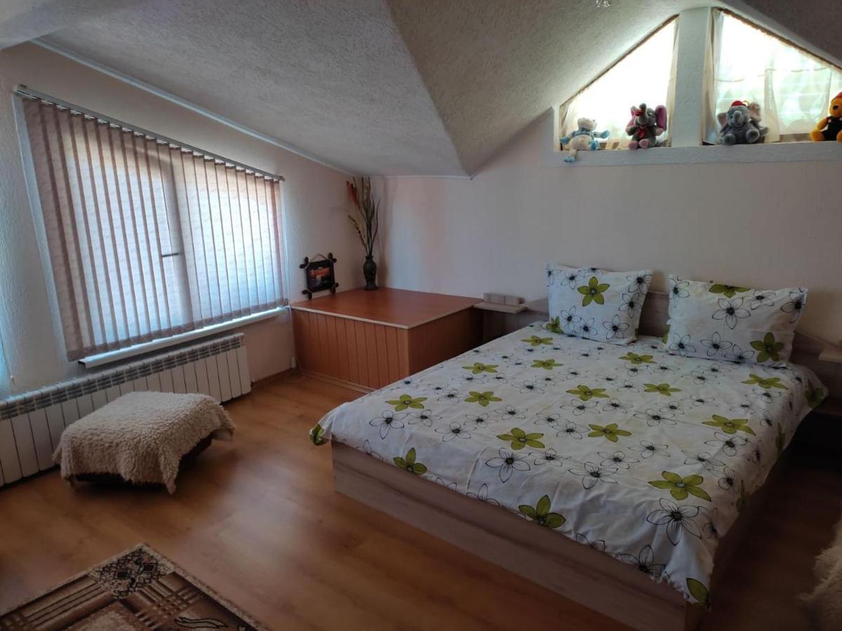 Къща За Гости Орфей Smolyan Exterior foto