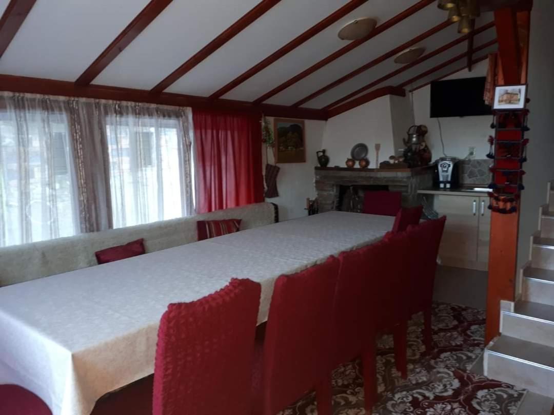 Къща За Гости Орфей Smolyan Exterior foto